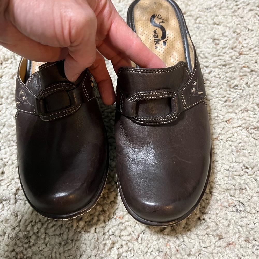 Clarks Urban Ease Leather Loafers - Tan